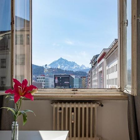 Apartment In The City Center Innsbruck Bagian luar foto