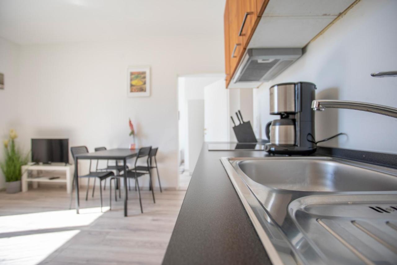 Apartment In The City Center Innsbruck Bagian luar foto